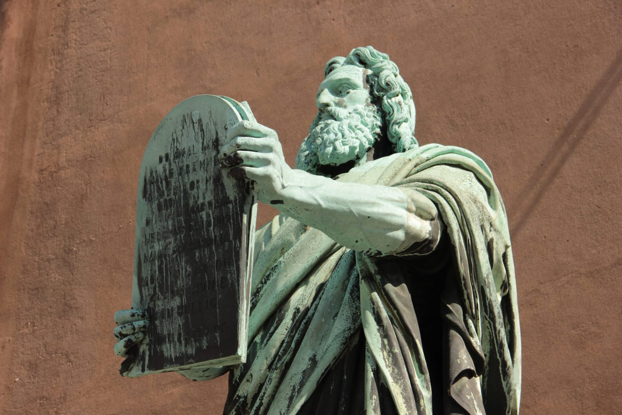 A study in straw: Apologetics, alphabets, and the Torah