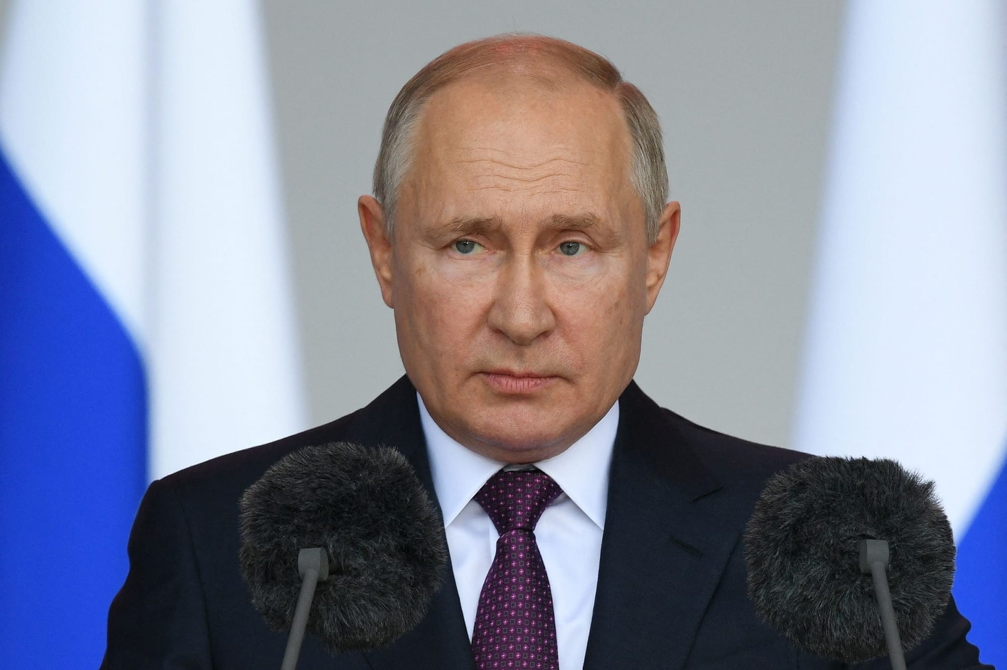 Putin escalates Ukraine conflict with mobilization of reserves, nuclear blackmail